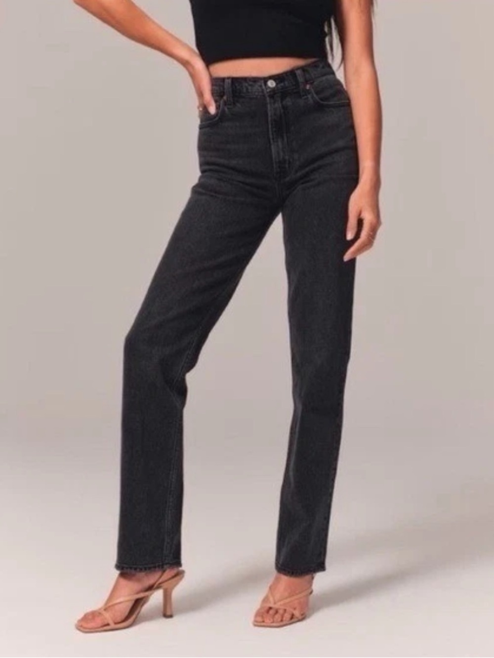 Abercrombie & Fitch Black The 90’s Relaxed Jean High Rise